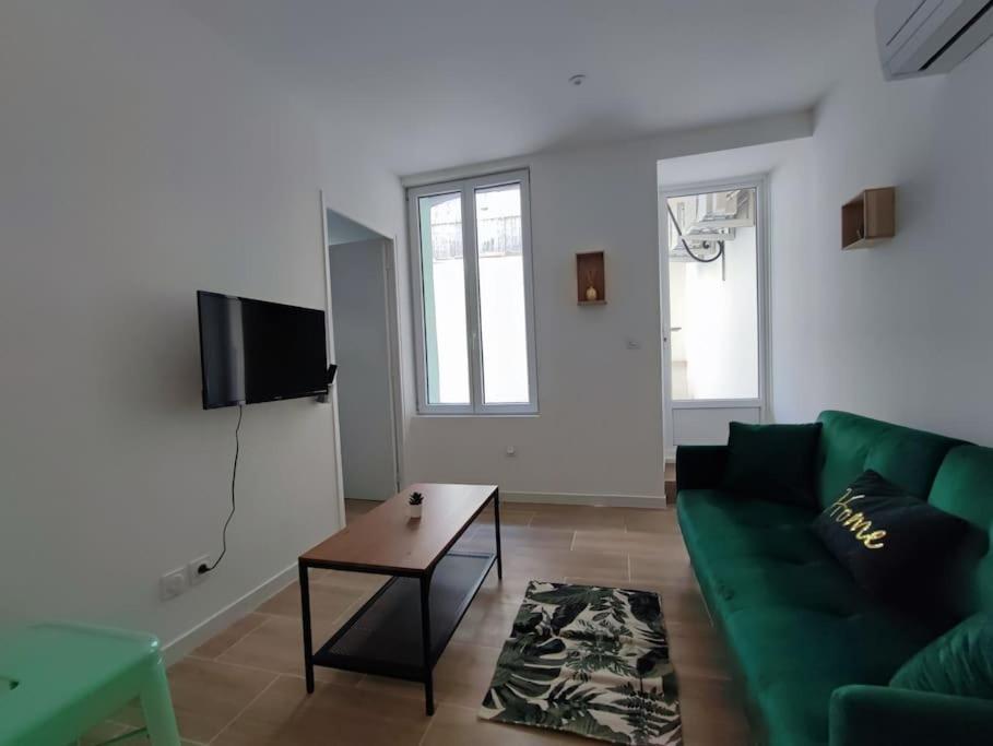 Apartment Jardin Entre Cite Et Bastide *